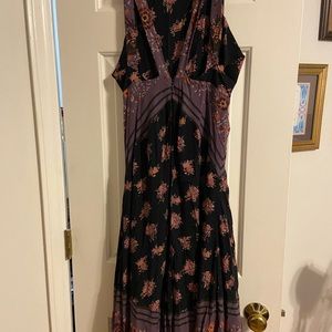 Free People- Cut out midi dress